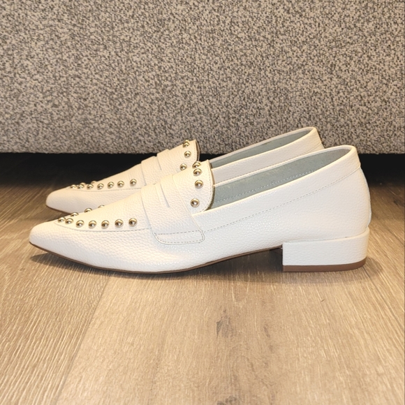 Kensie | White Leather | Pointed-Toe Studded Loafer Flats | Size 8M - Picture 5 of 7